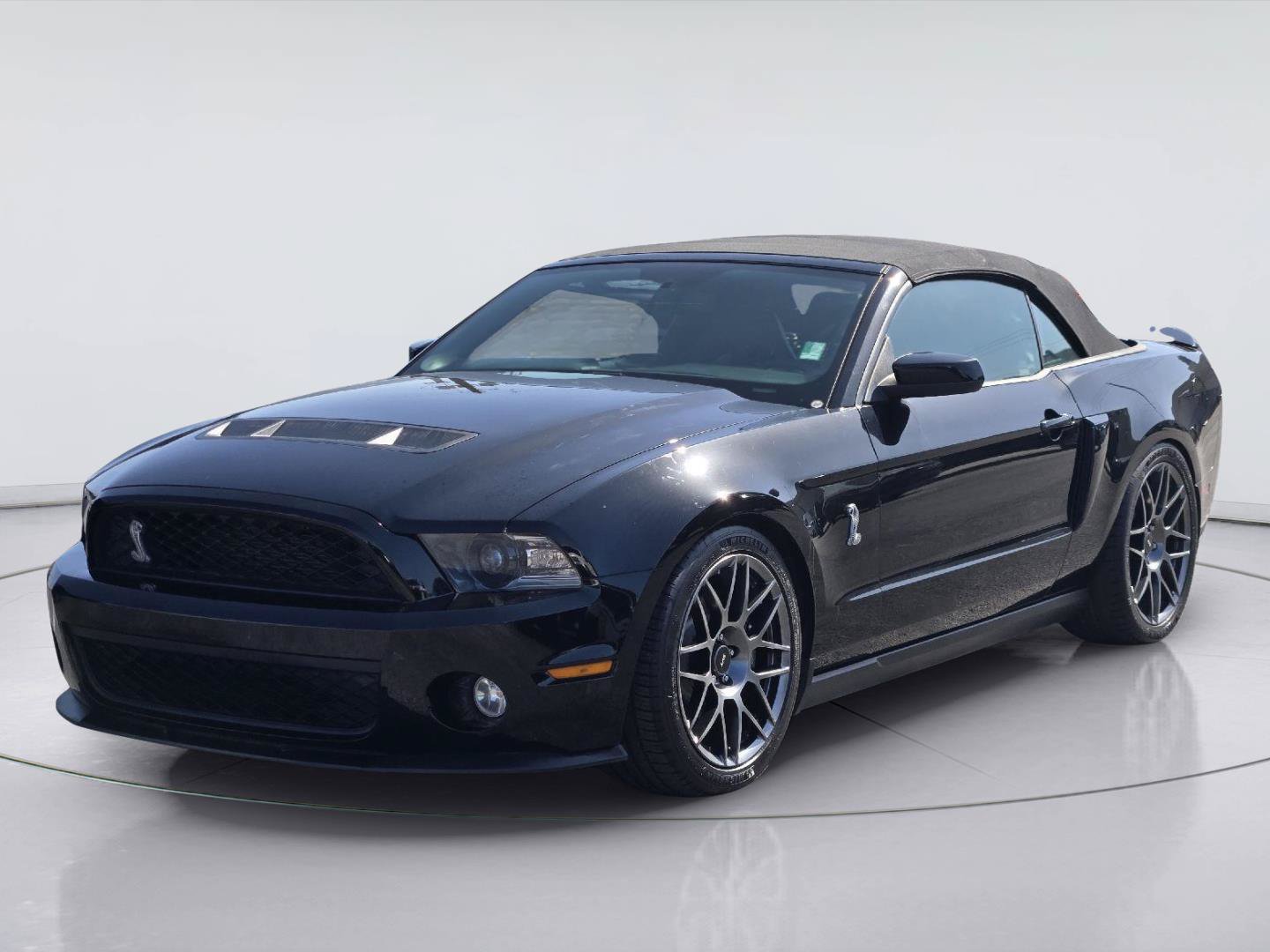 Used 2012 Ford Mustang Shelby GT500 w/ SVT Performance Pkg RWD image 1