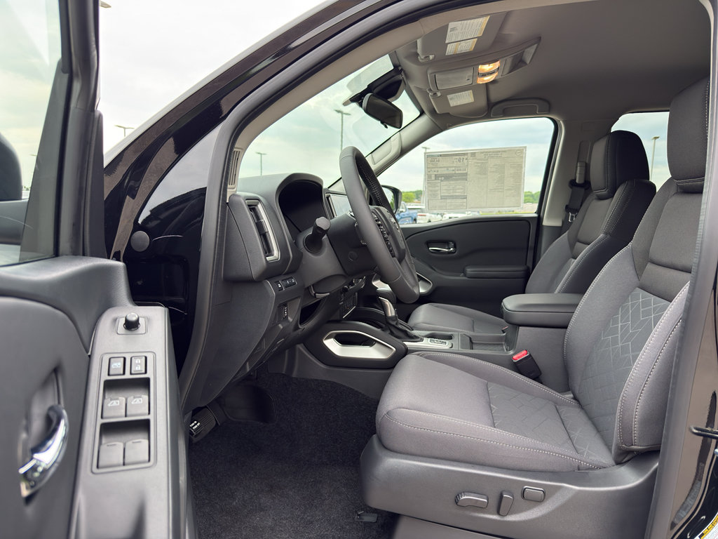 New 2026 Nissan Frontier SV AWD/4WD image 12