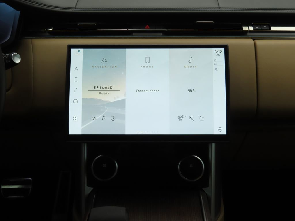 Certified 2023 Land Rover Range Rover SE image 14