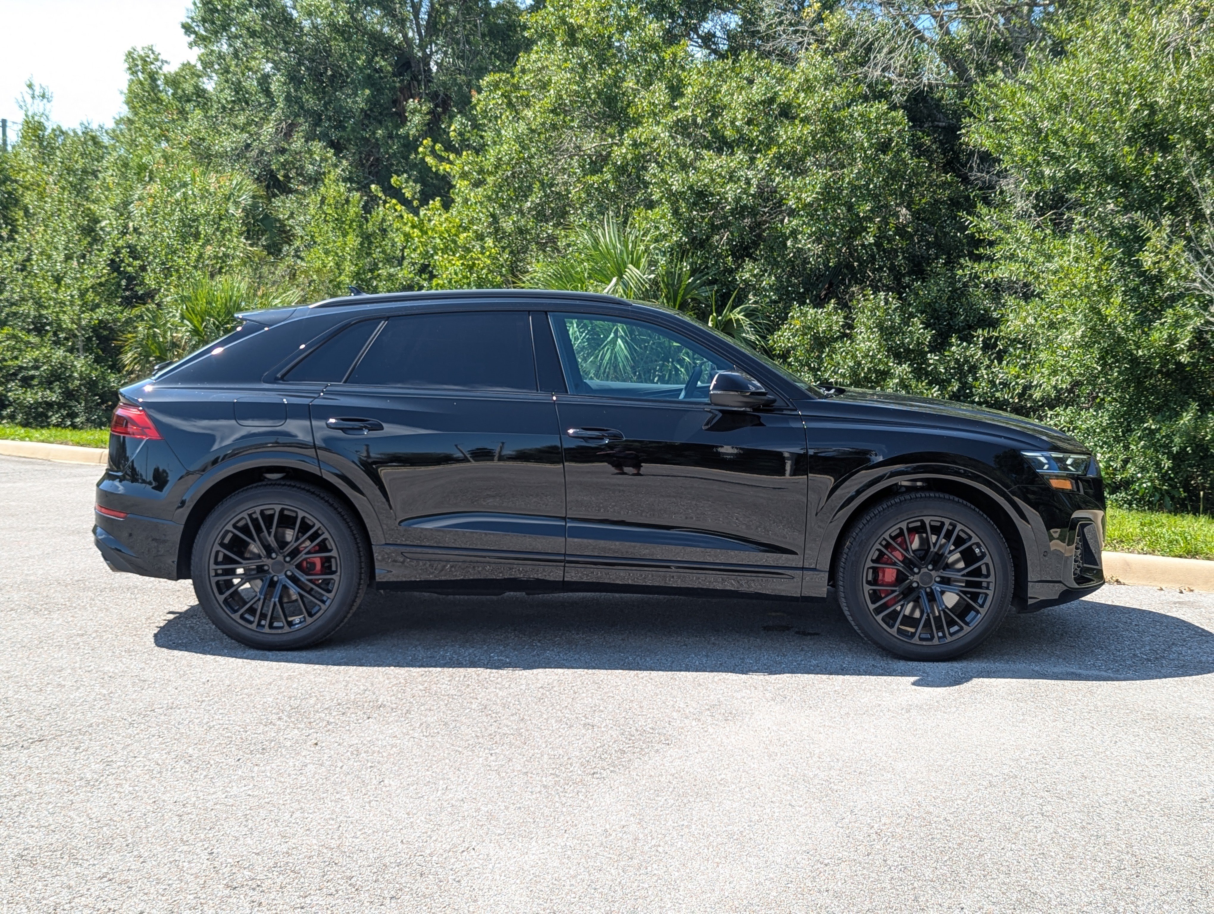 New 2026 Audi SQ8 Prestige AWD/4WD image 8
