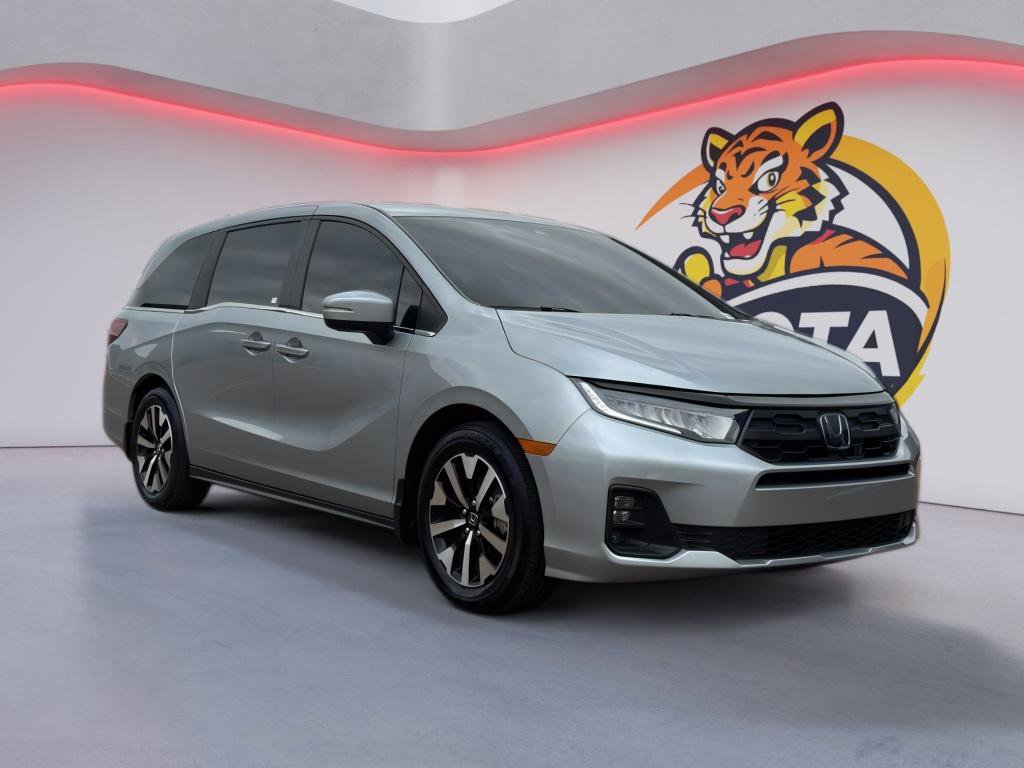 Used 2025 Honda Odyssey EX-L image 3