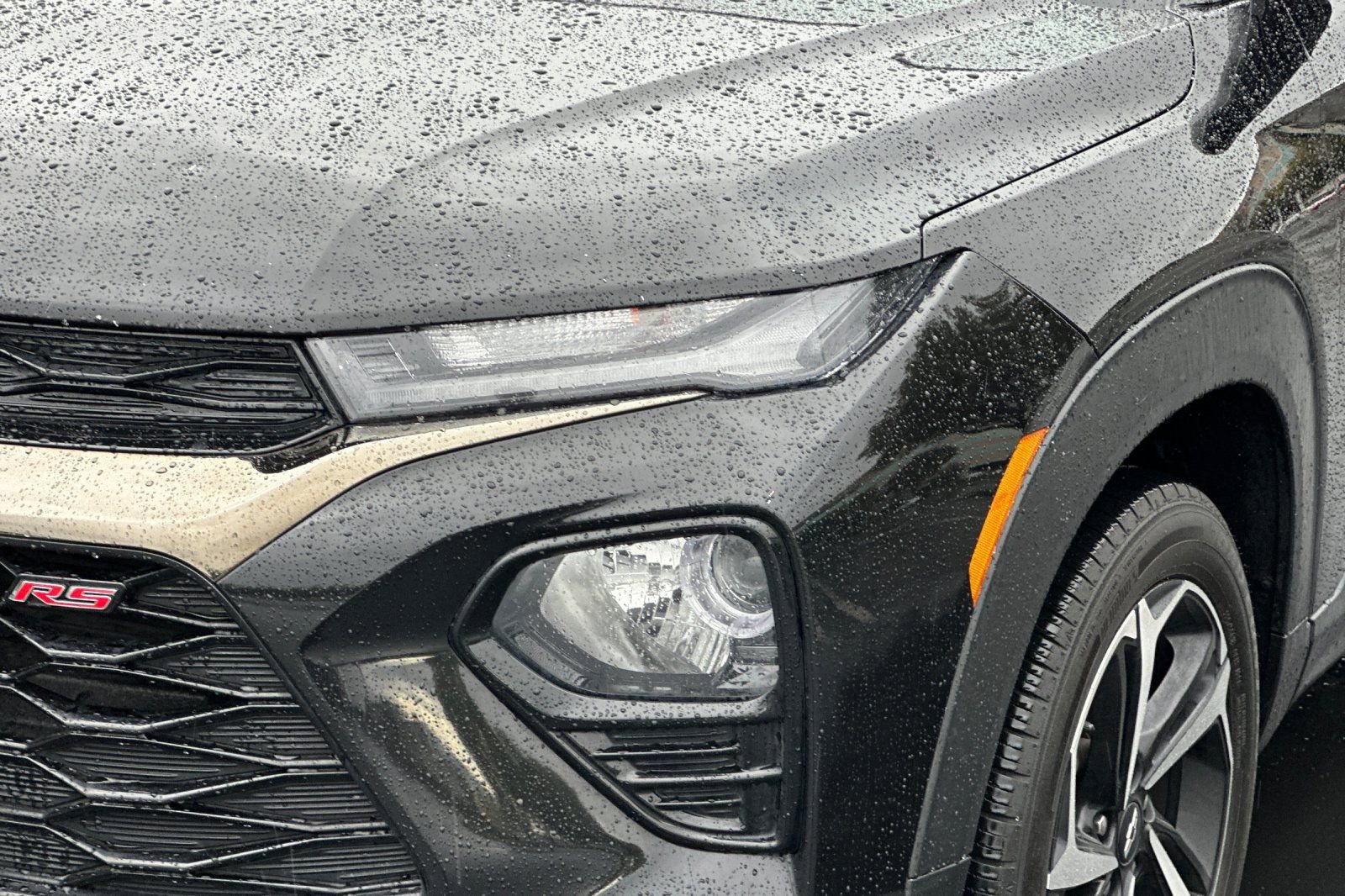 Used 2023 Chevrolet TrailBlazer RS w/ Sun and Liftgate Package image 51