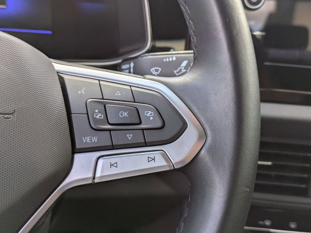 Used 2025 Volkswagen Jetta Sport image 19