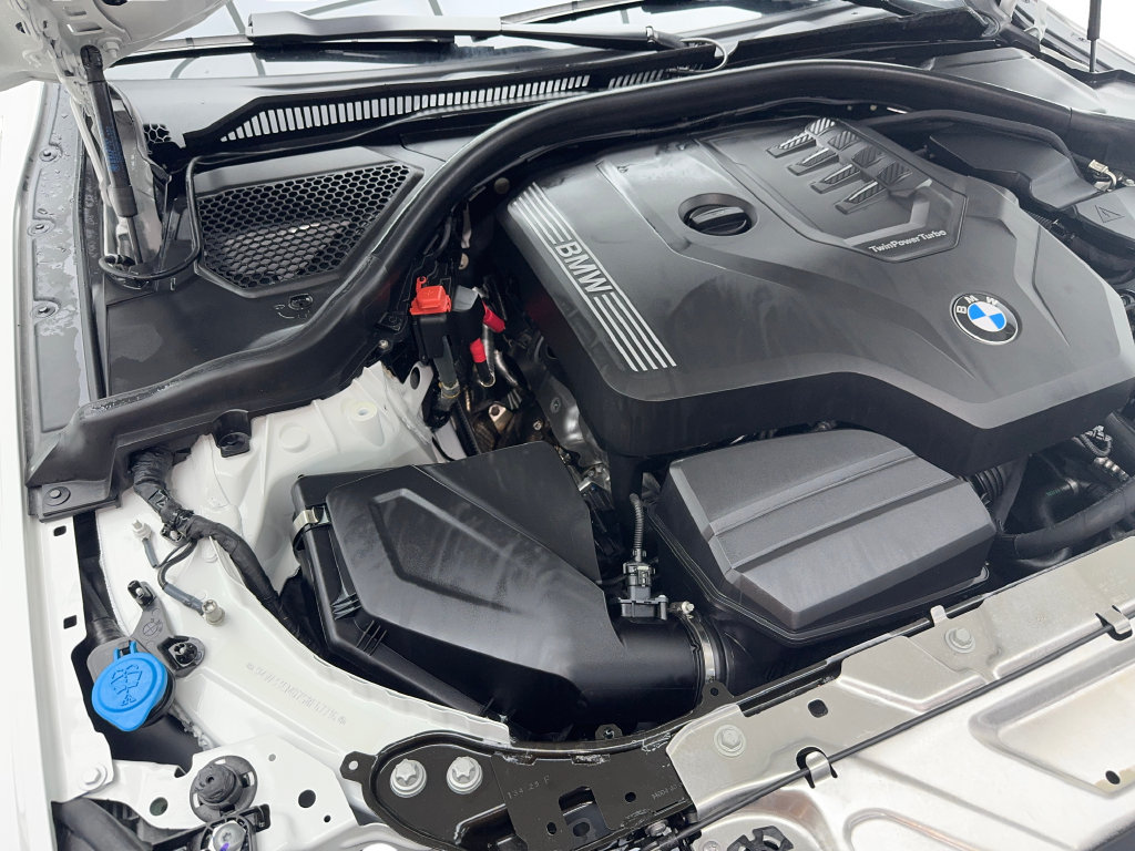 Used 2025 BMW 230i xDrive Coupe AWD/4WD image 52