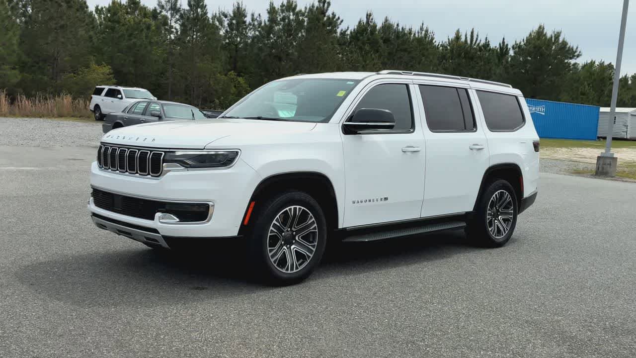 Used 2024 Jeep Wagoneer Series II w/ Flexible Seating Group image 4