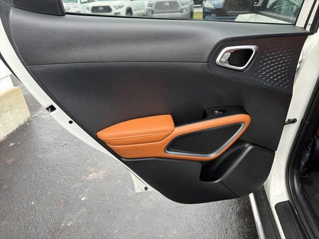 Used 2025 Kia Soul EX image 44