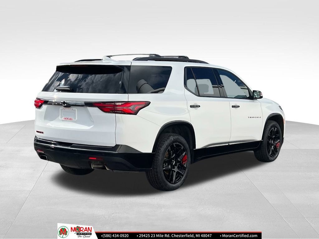 Used 2023 Chevrolet Traverse Premier w/ Redline Edition image 5