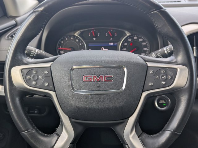 Used 2022 GMC Terrain SLT w/ Tech Package FWD image 17