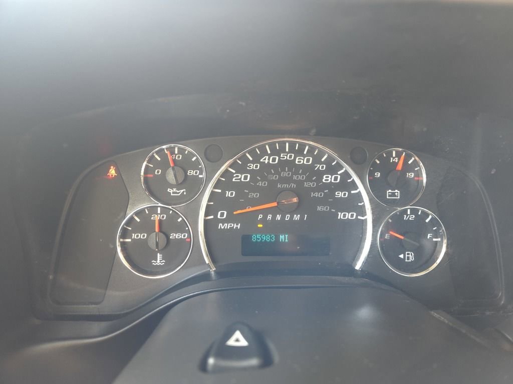 Used 2017 Chevrolet Express 3500 RWD image 20