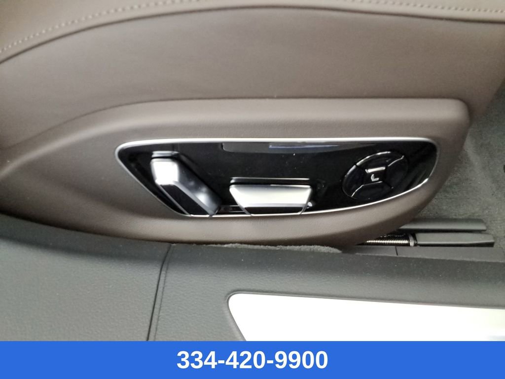 New 2025 Audi A8 L 3.0T image 26