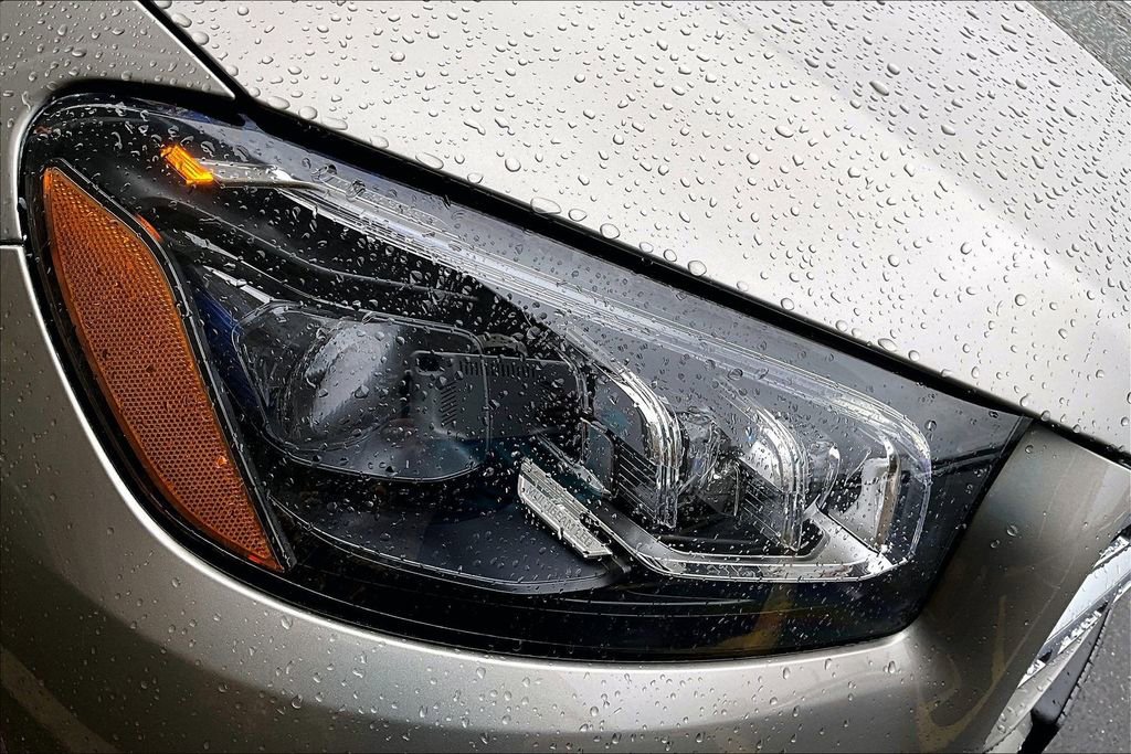 Certified 2022 Mercedes-Benz GLS 450 4MATIC image 31