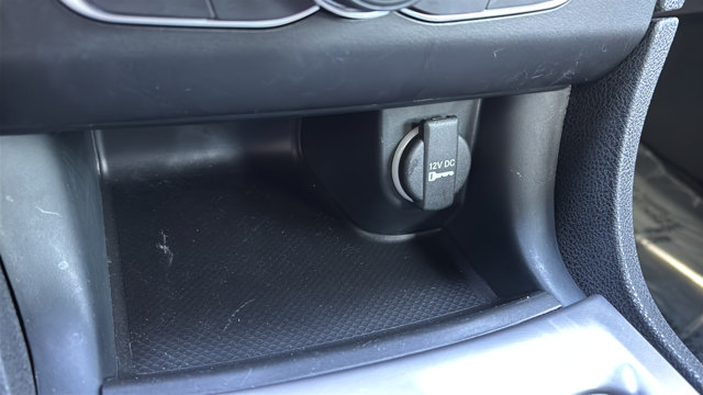 Used 2023 Dodge Charger SXT AWD/4WD image 35