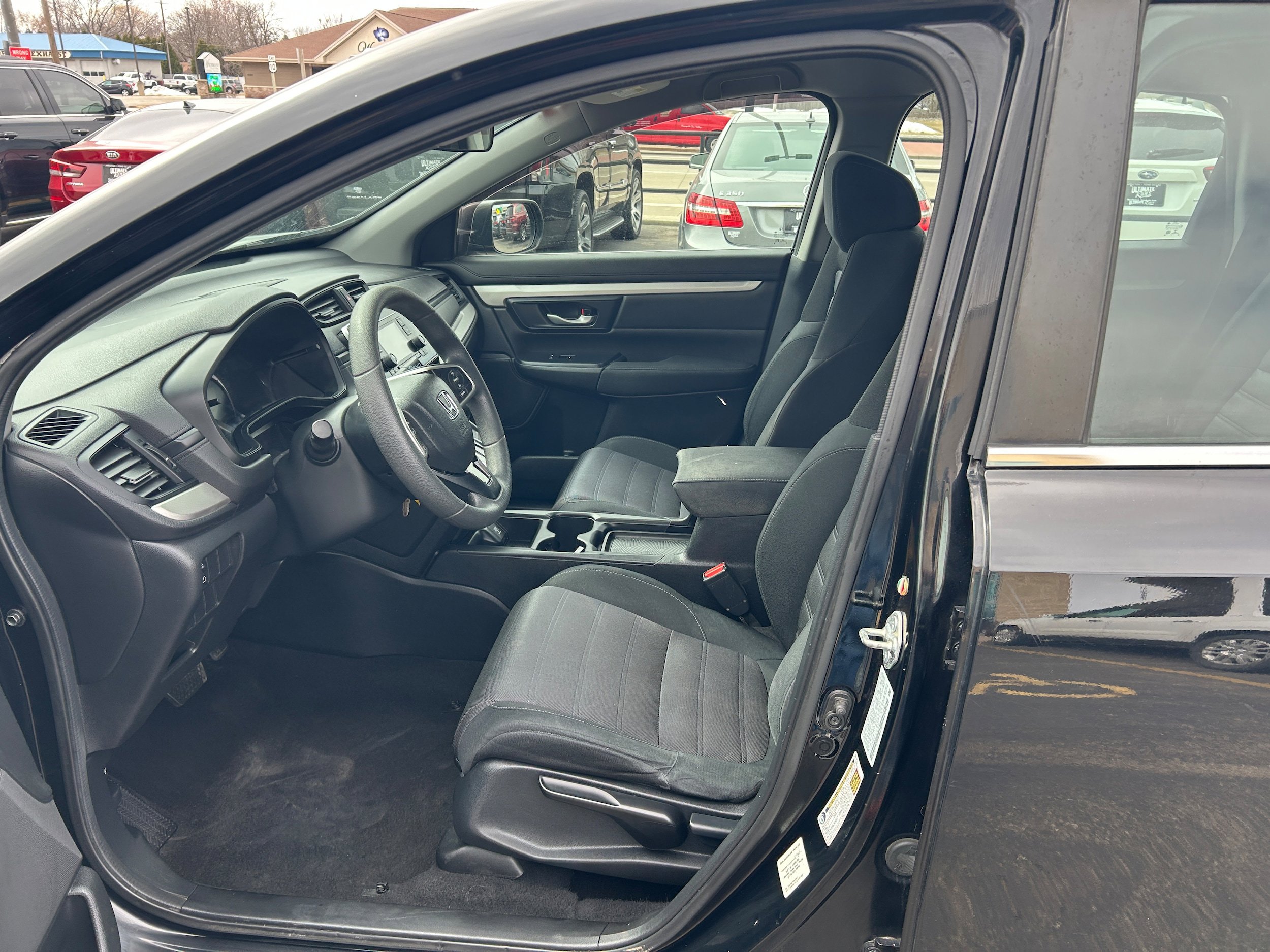 Used 2018 Honda CR-V LX image 7