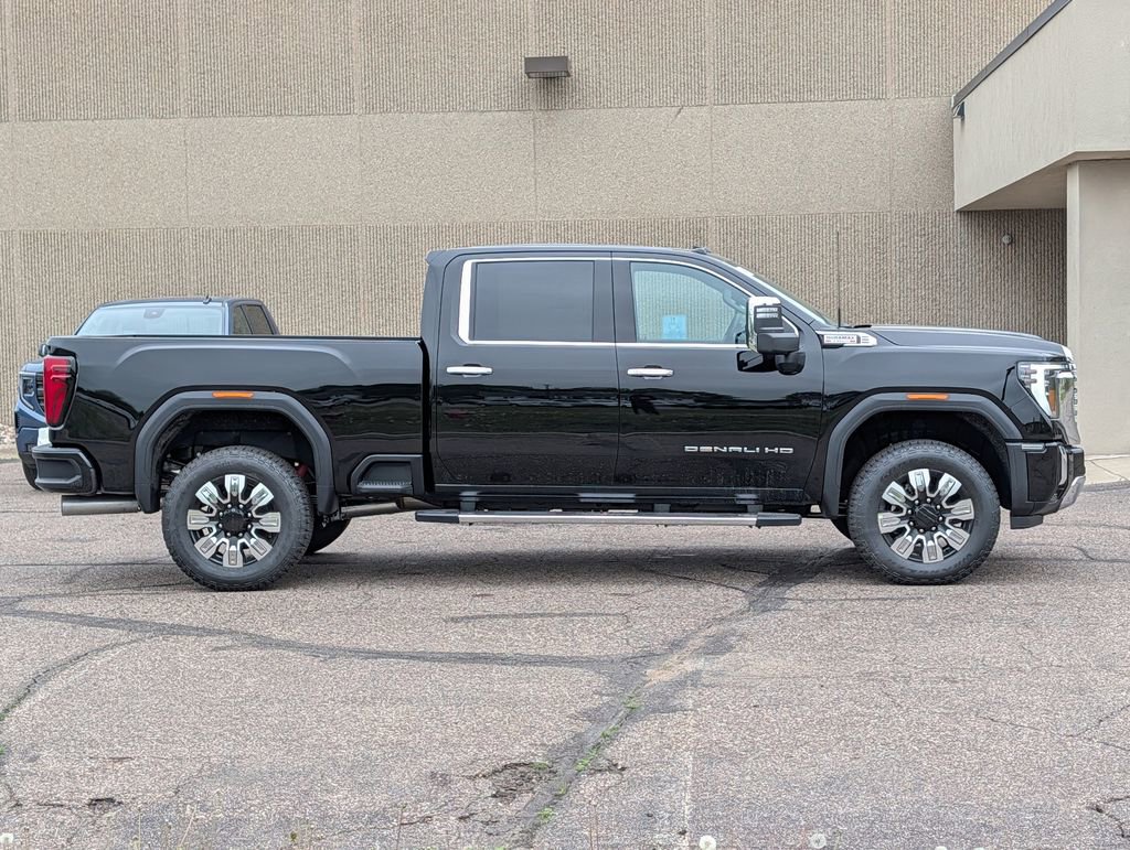 New 2026 GMC Sierra 3500 Denali w/ Denali Reserve Package AWD/4WD image 19