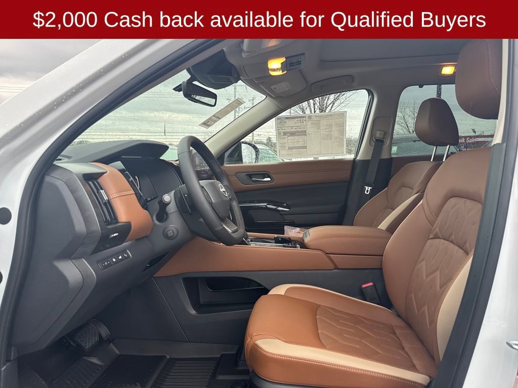 New 2026 Nissan Pathfinder Platinum image 10