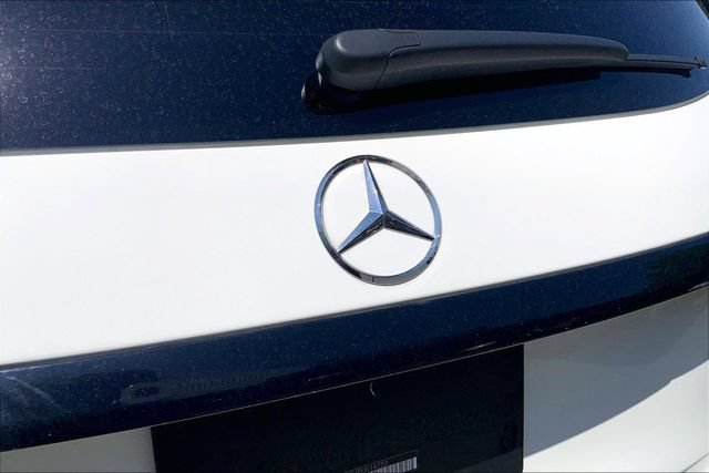 Used 2023 Mercedes-Benz GLC 300 4MATIC image 28