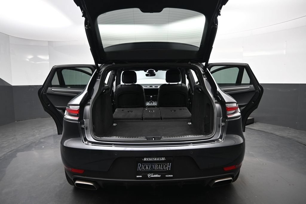 Used 2020 Porsche Macan AWD/4WD image 19