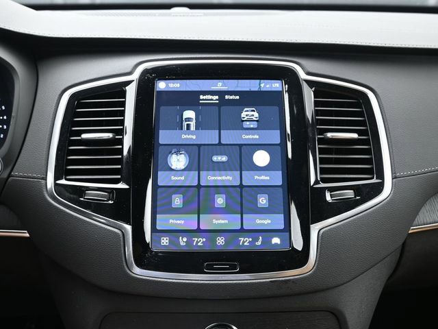 Used 2023 Volvo XC90 B6 Ultimate image 17