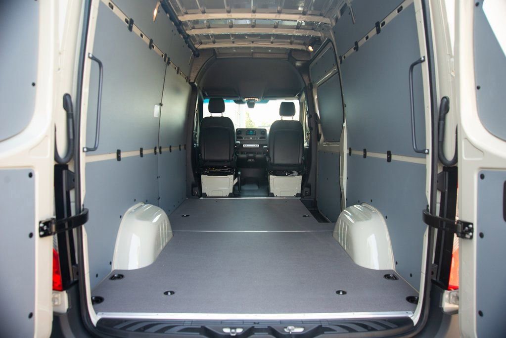 Used 2024 Mercedes-Benz Sprinter 144 Cargo image 34