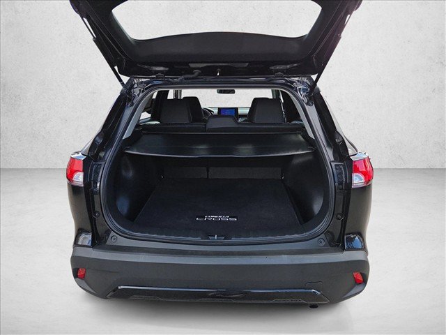 Certified 2024 Toyota Corolla Cross LE w/ Moonroof Package AWD/4WD image 6