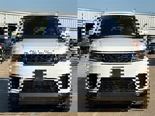 Used 2018 Land Rover Range Rover Sport HSE image 3