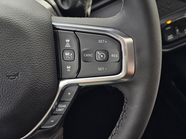 New 2027 RAM 2500 Laramie AWD/4WD image 31