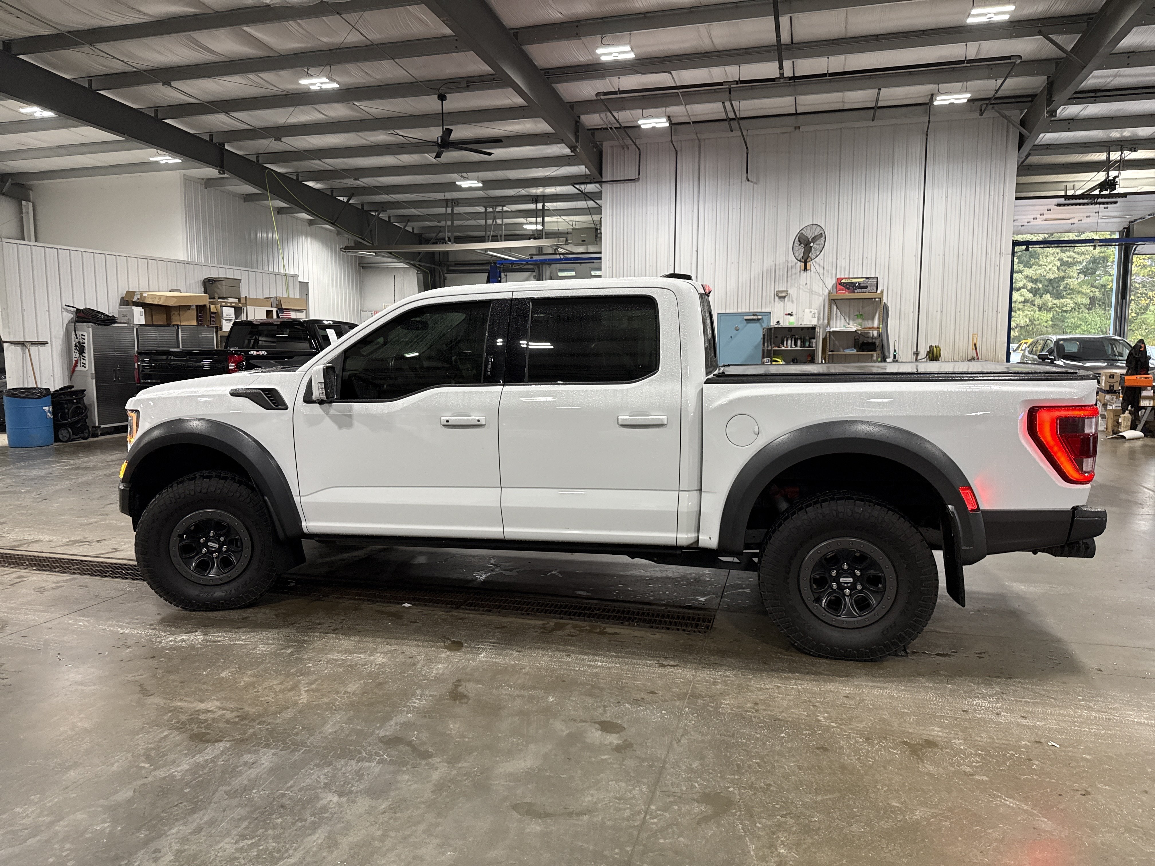 Used 2022 Ford F150 Raptor w/ Equipment Group 801A High AWD/4WD image 5