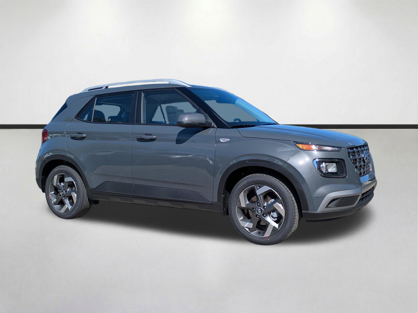 New 2026 Hyundai Venue SEL FWD image 1