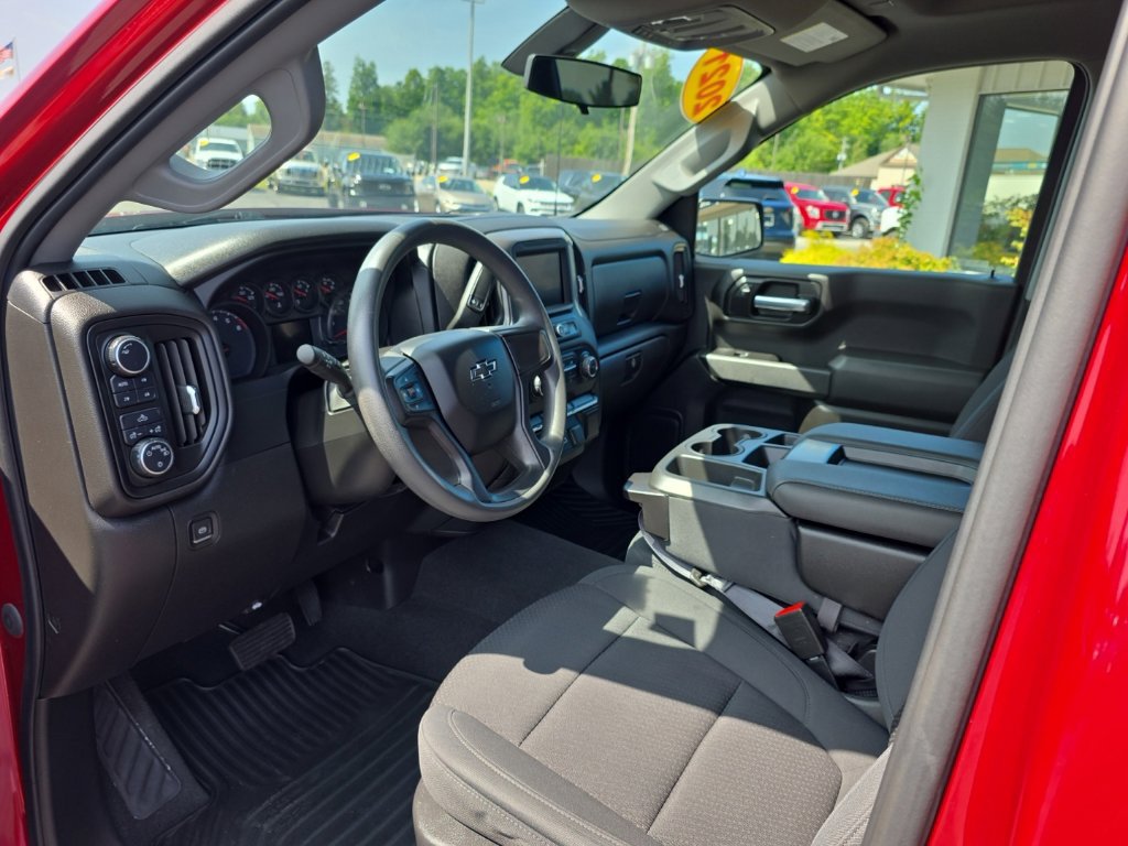 Used 2021 Chevrolet Silverado 1500 Custom Trail Boss AWD/4WD image 23