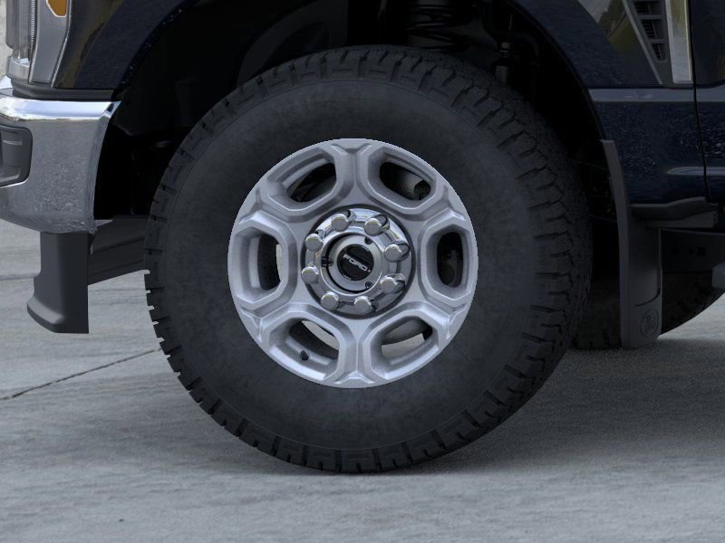 New 2026 Ford F350 XLT w/ FX4 Off-Road Package image 19
