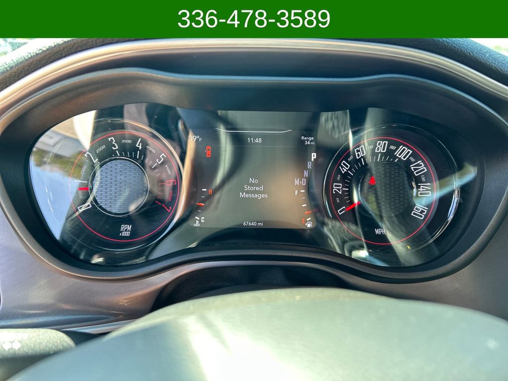 Used 2022 Dodge Challenger R/T w/ Blacktop Package image 15