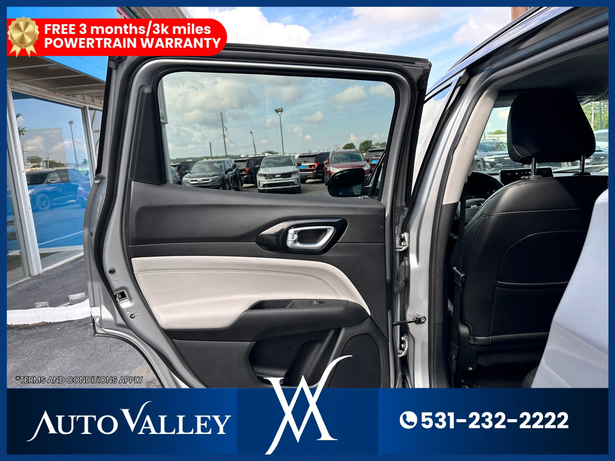 Used 2022 Jeep Compass Limited image 25