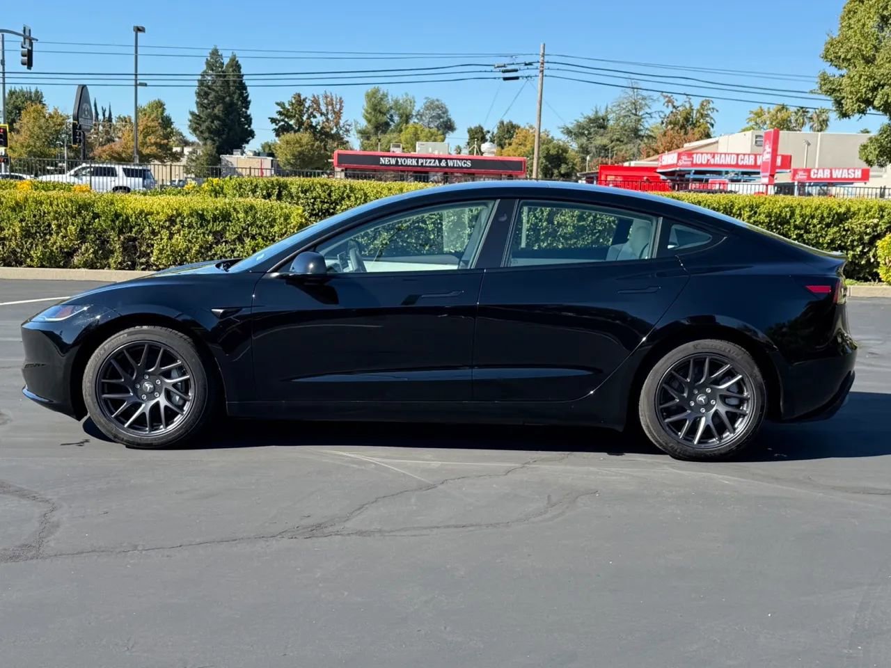 Used 2025 Tesla Model 3 Long Range image 8