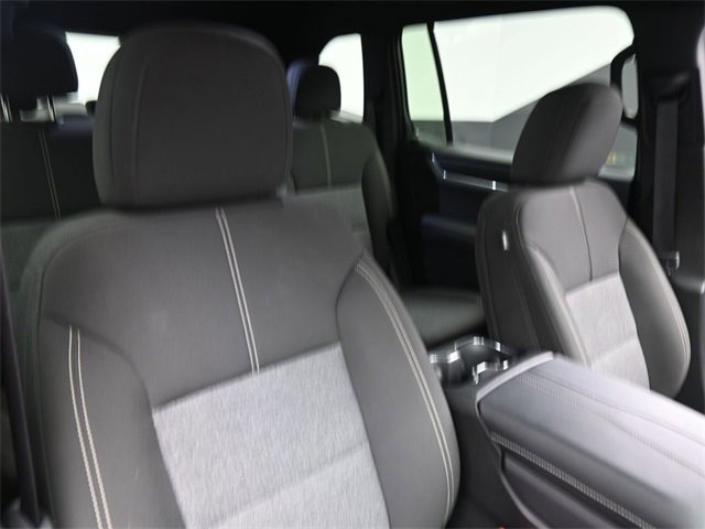 Used 2025 GMC Acadia Elevation image 29