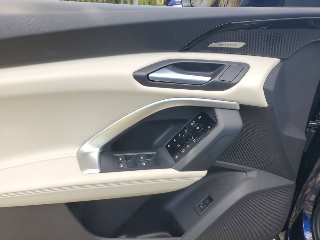 Certified 2025 Audi Q5 Premium w/ Premium Plus AWD/4WD image 25