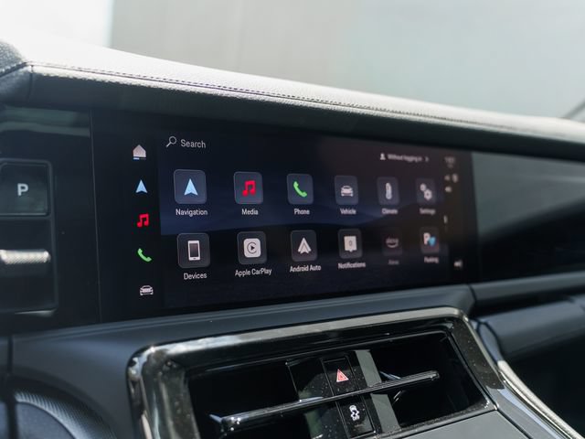 New 2026 Porsche Panamera 4 AWD/4WD image 25