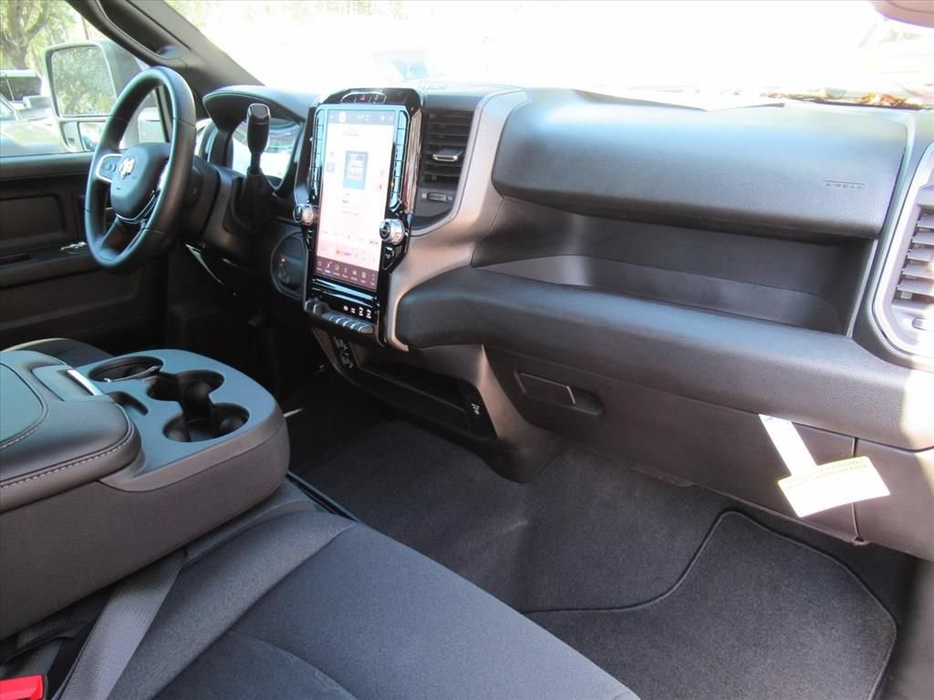 New 2026 RAM 2500 Tradesman AWD/4WD image 11