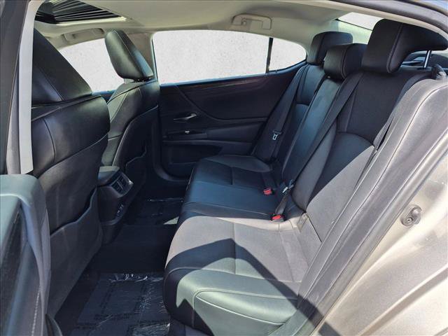 Used 2021 Lexus ES 350 w/ Accessory Package FWD image 17