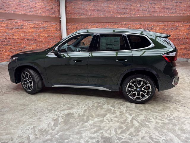 Used 2025 BMW X1 xDrive28i w/ Premium Package AWD/4WD image 2