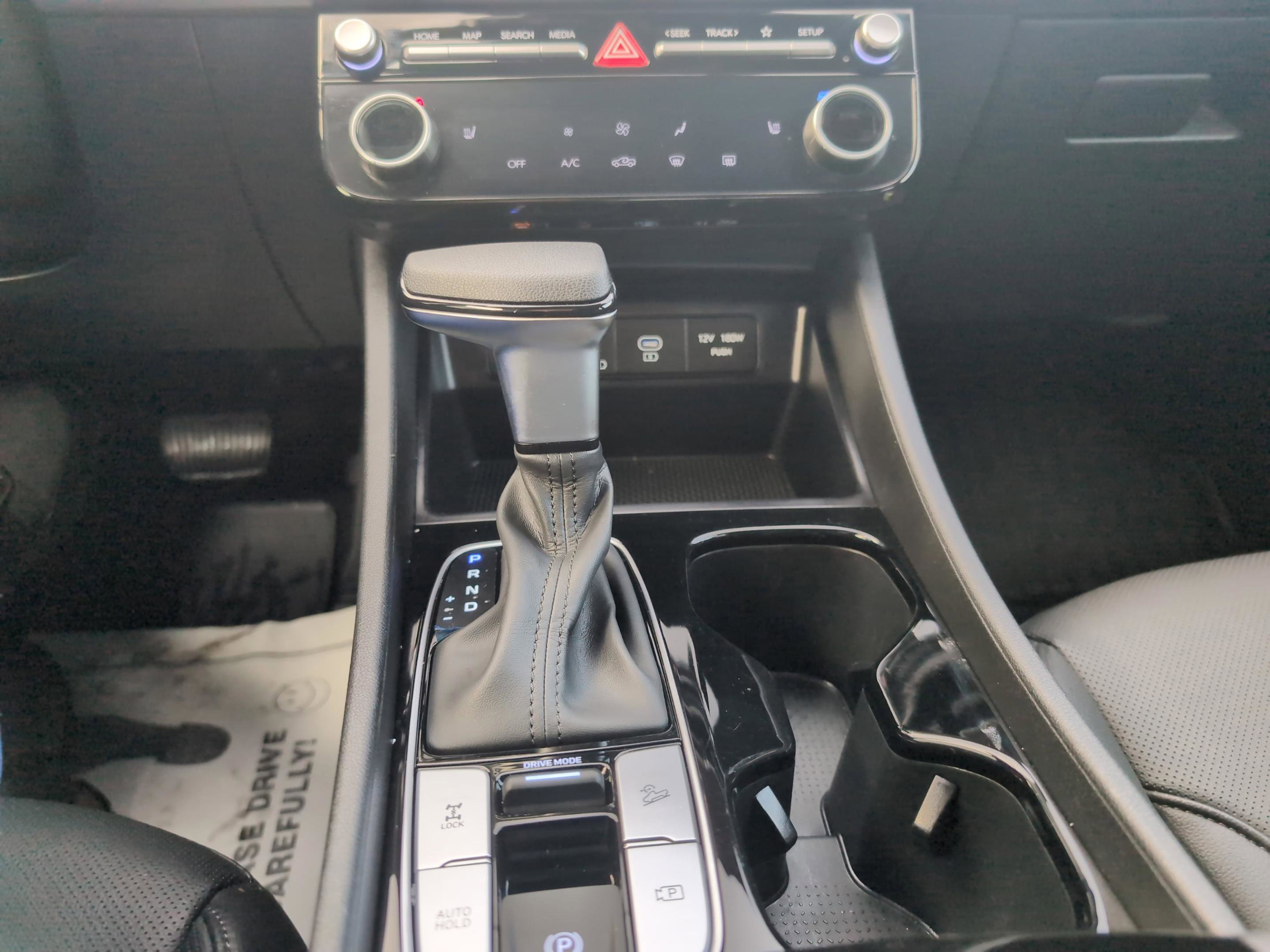 Used 2025 Hyundai Santa Cruz SEL image 14