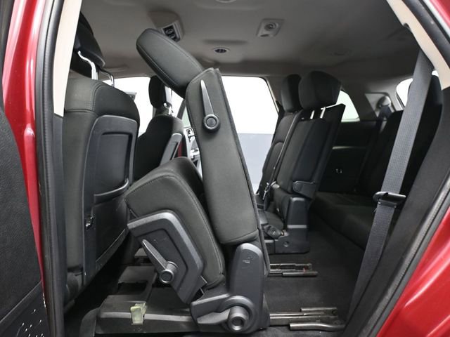 Used 2011 Dodge Journey Mainstreet w/ Safe & Sound Group AWD/4WD image 38