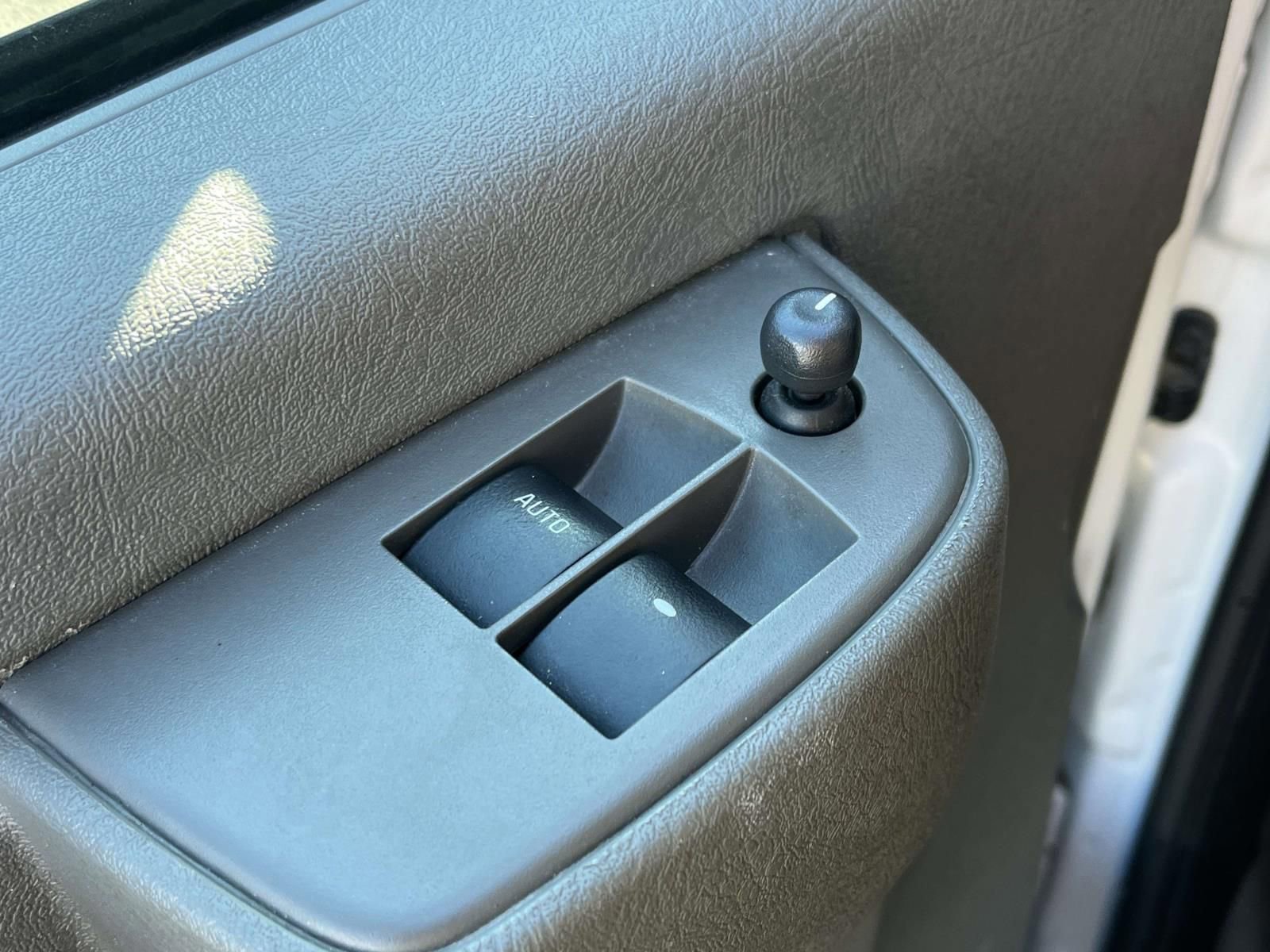 Used 2024 Chevrolet Express 2500 w/ Driver Convenience Package image 16