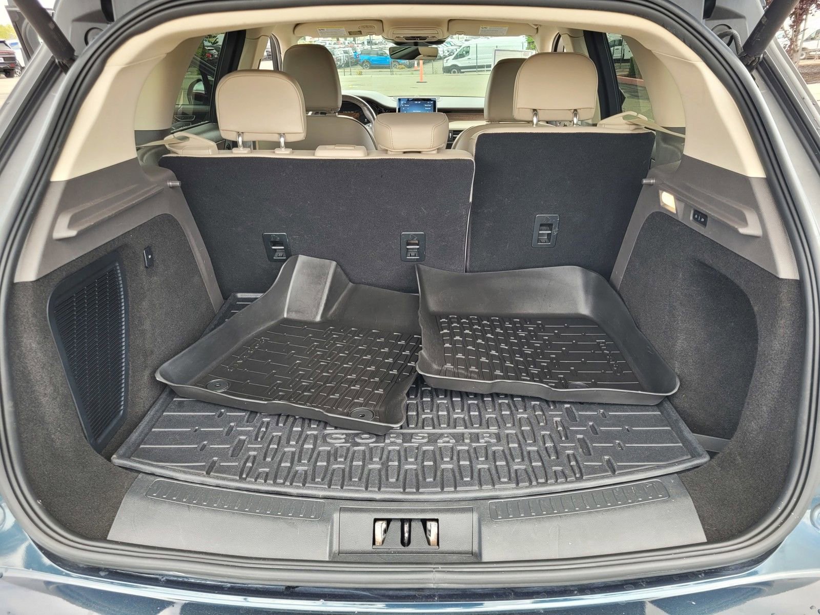 Used 2021 Lincoln Corsair Reserve w/ Equipment Group 201A image 29