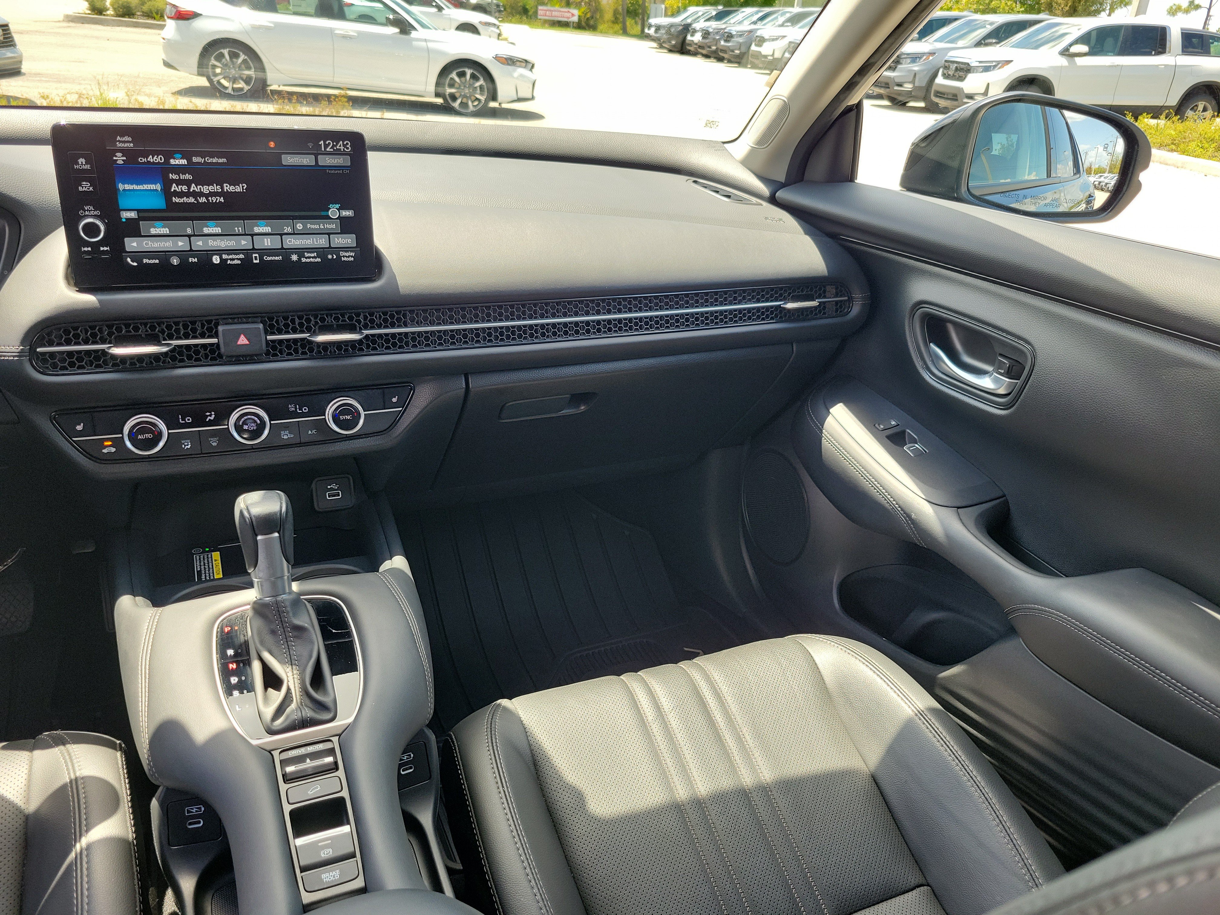Used 2025 Honda HR-V EX-L image 19