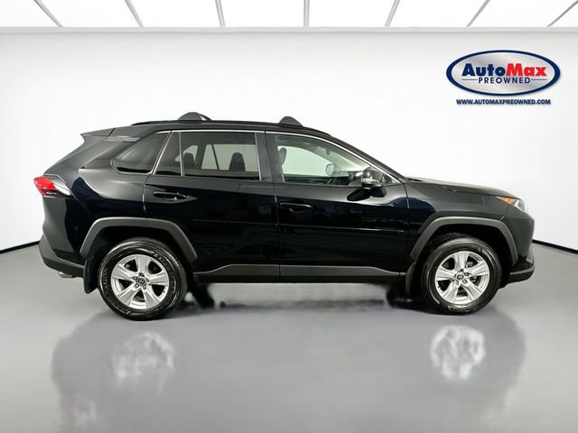 Used 2021 Toyota RAV4 XLE w/ Convenience Package AWD/4WD image 10