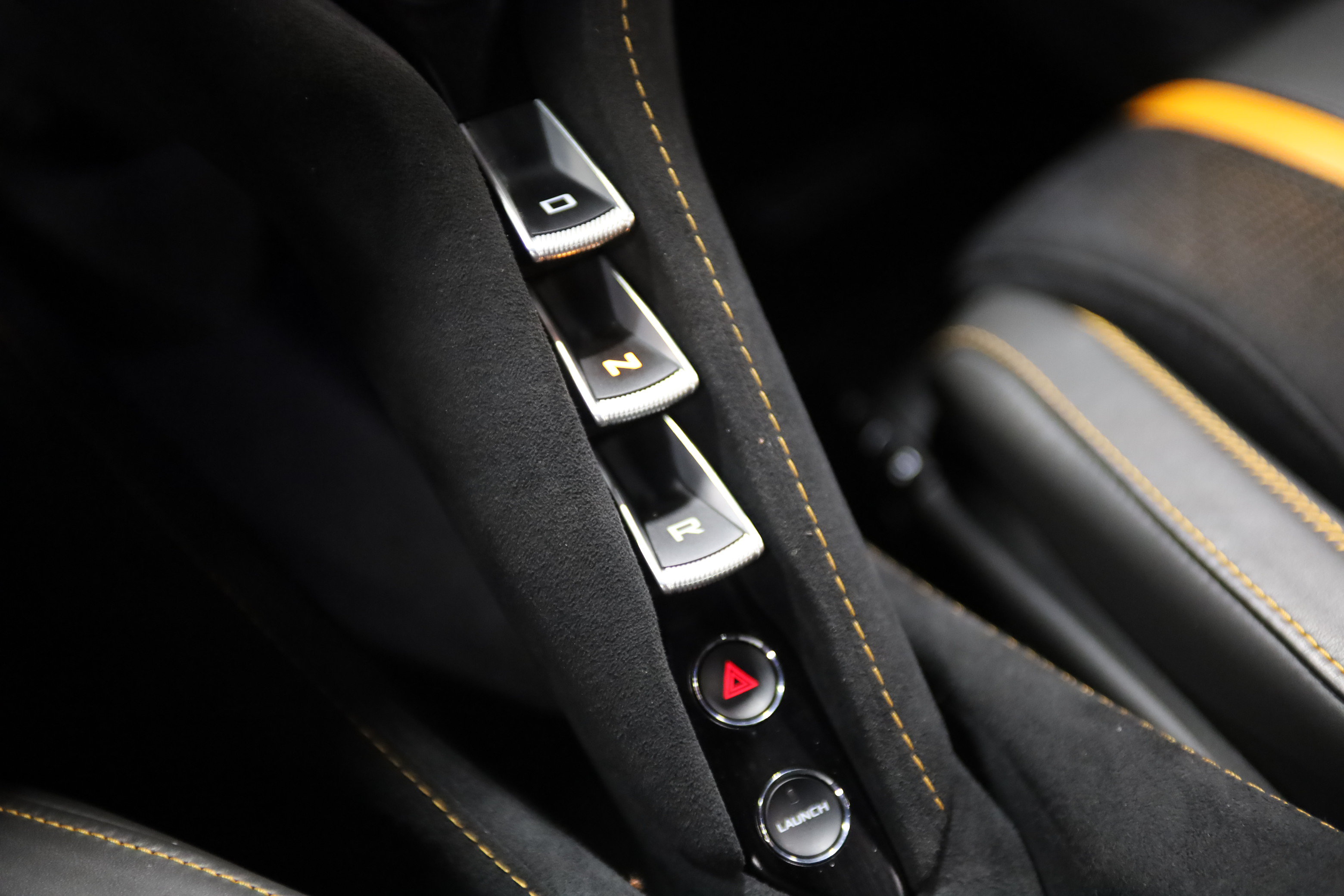 Used 2019 McLaren 720S Performance RWD image 33