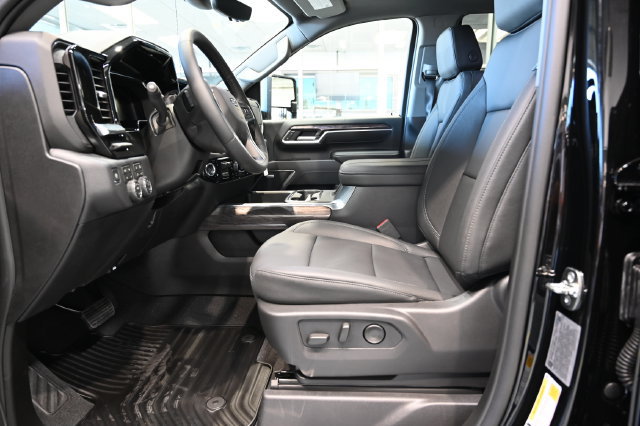 New 2026 Chevrolet Silverado 2500 LTZ w/ Trail Boss Package AWD/4WD image 12
