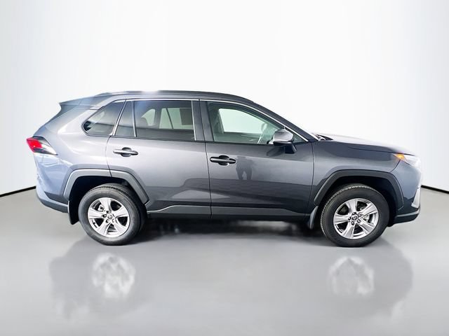 Used 2025 Toyota RAV4 XLE w/ Convenience Package FWD image 9