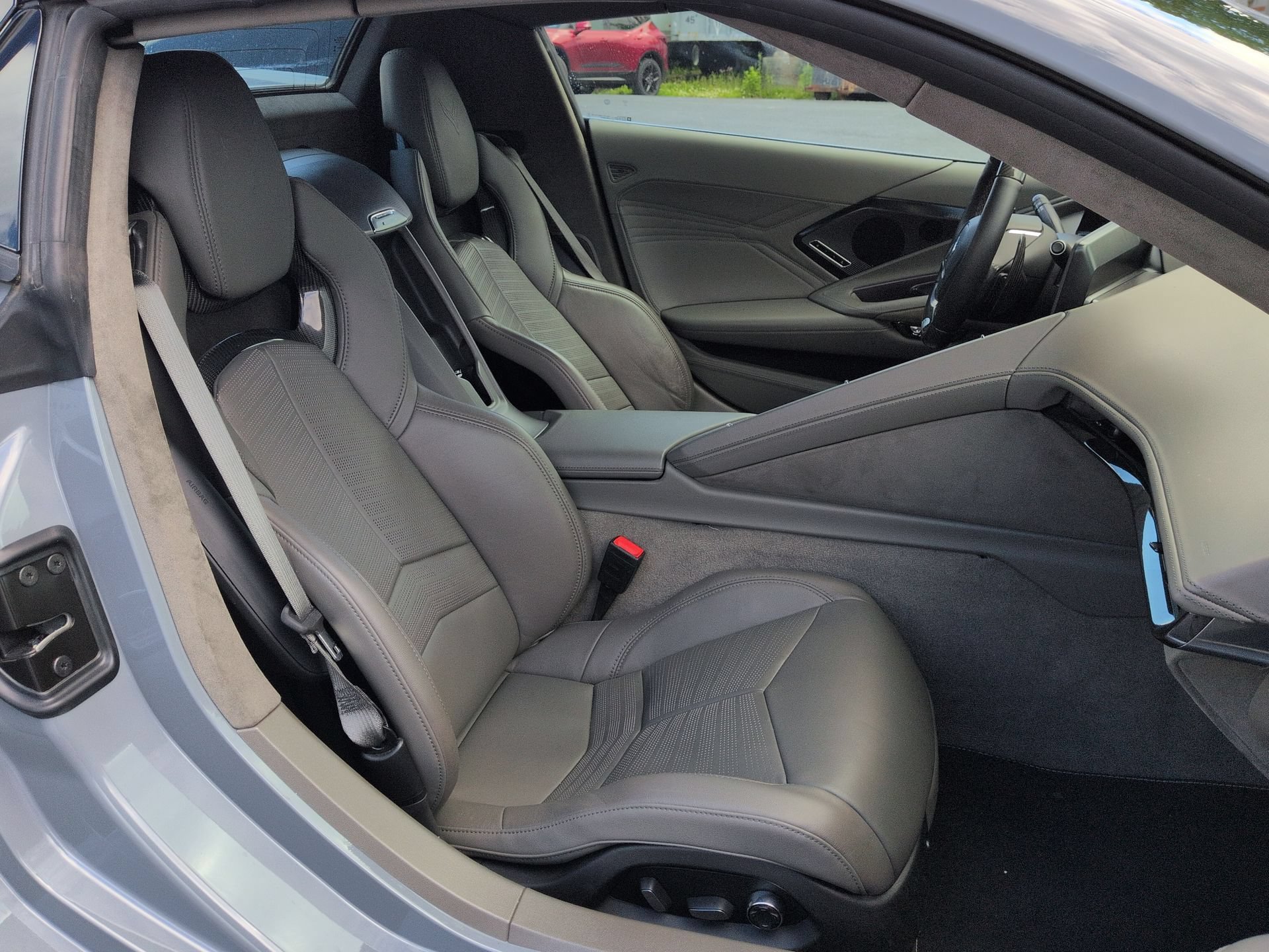 Certified 2024 Chevrolet Corvette E-Ray AWD/4WD image 25