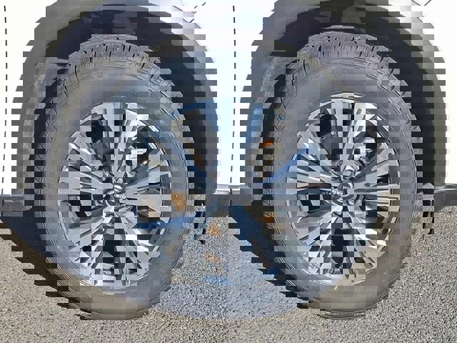 Certified 2023 Nissan Rogue SV image 8